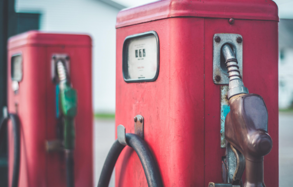 an old rusty gas pump